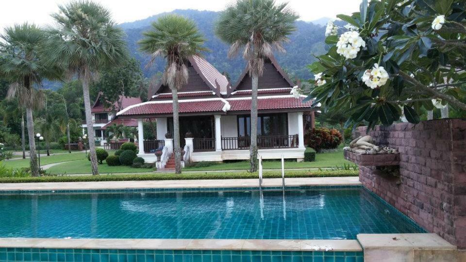 Gardenia Oceanfront Villa Koh Chang Zewnętrze zdjęcie